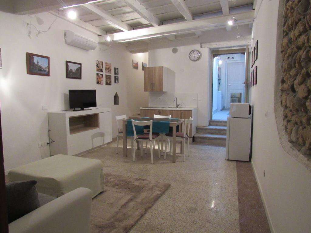 San Nazaro 55 Apartment Verona Luaran gambar